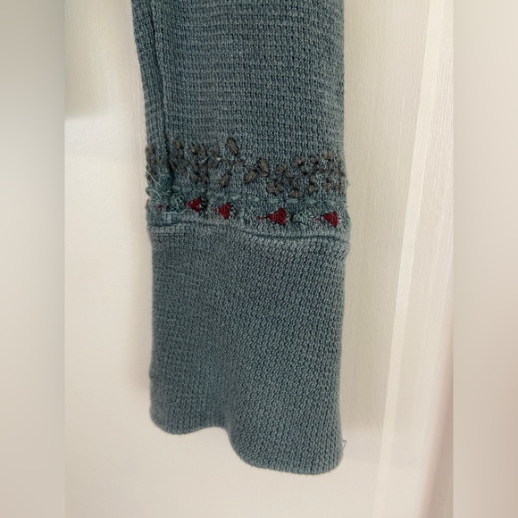 LUCKY BRAND Embroidered Thermal Henley Small - Picture 3 of 5